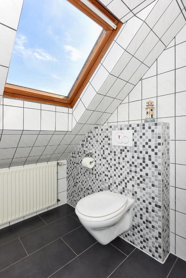 Ferienwohnungen Im Haus Friesische Weite Schillig Exteriör bild