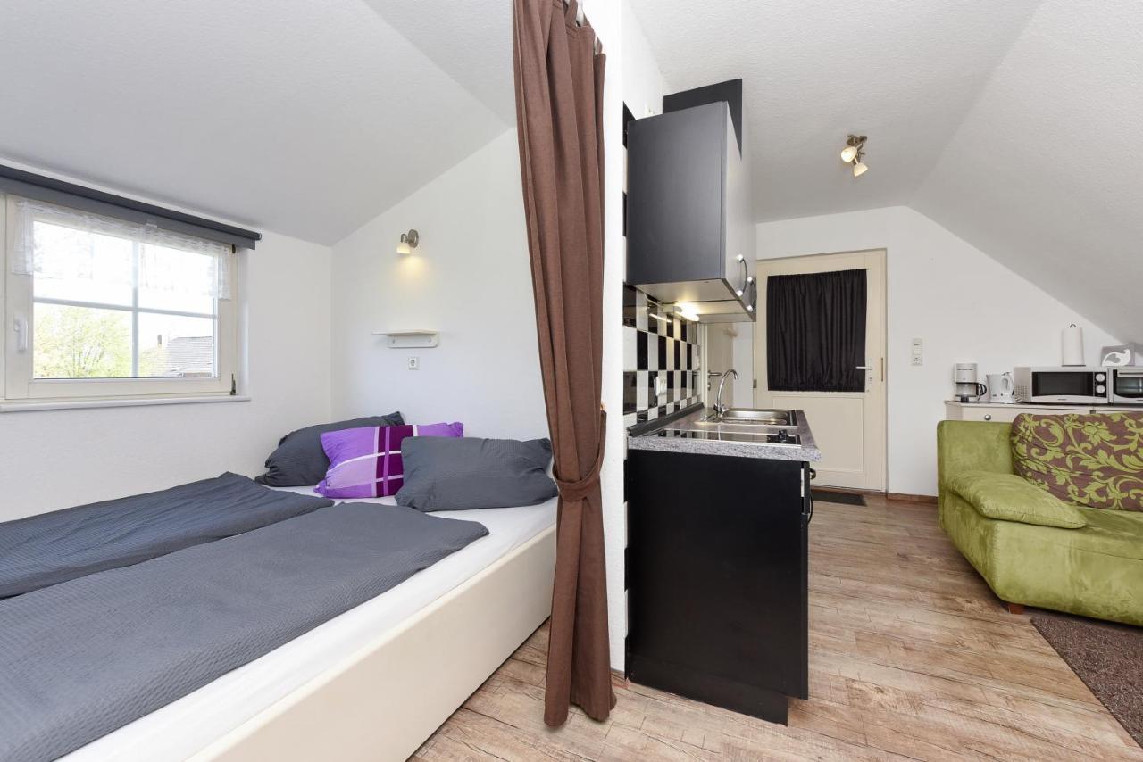Ferienwohnungen Im Haus Friesische Weite Schillig Exteriör bild